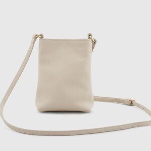 Italian pebbled leather phone crossbody | QUICE